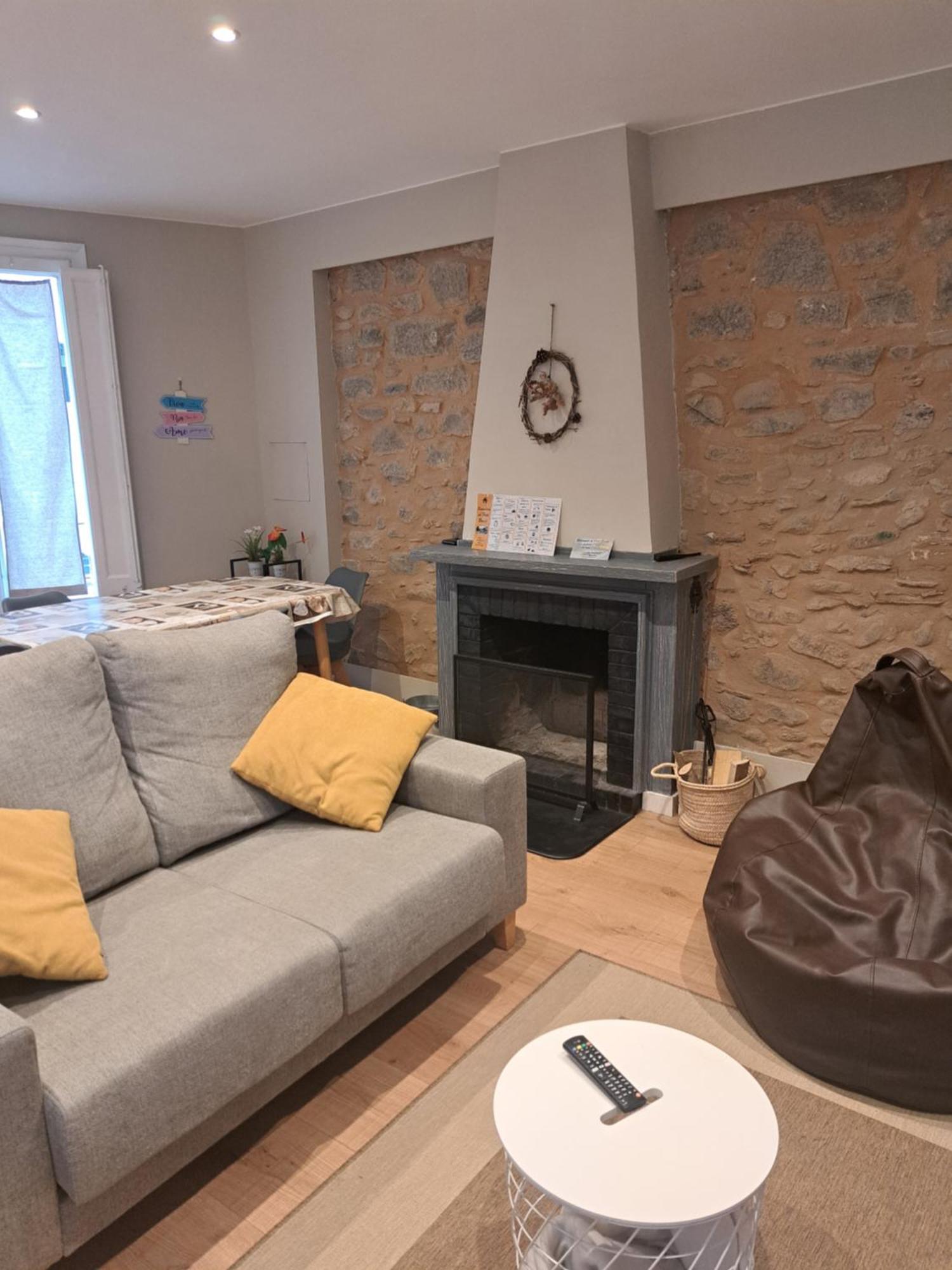 Apartment Petit Bruixo *